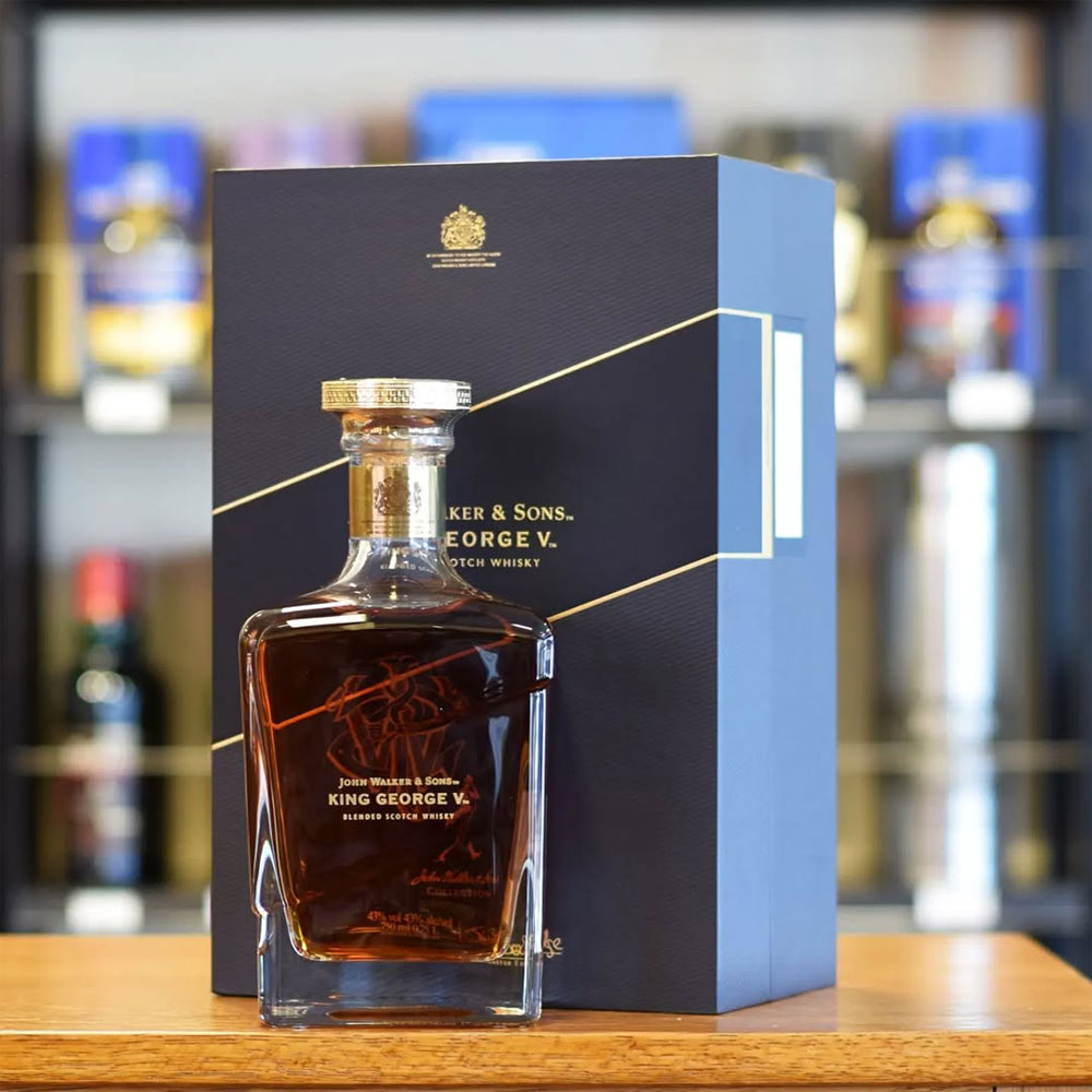 A very special edition of Johnnie Walker's legendary Blue Label. King George V was released originally for the travel retail market, this release commemorates the Royal Warrant bestowed to the company in 1934.