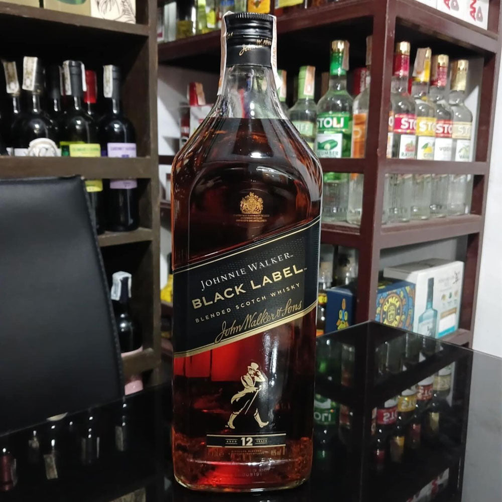 Johnnie Walker Black Label 12 Year Old Blended Scotch Whisky 1.75L (40% abv) Price Philippines