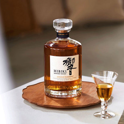 Hibiki Japanese Harmony encapsulates the harmony that exists between Japanese nature and people.